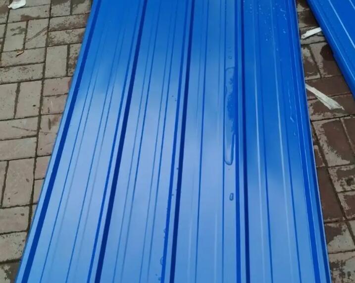 房頂想上隔熱瓦，是襄陽(yáng)彩鋼瓦更好還是樹(shù)脂瓦更好？