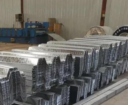 襄陽遠(yuǎn)大樓承板鋪設(shè)要注意什么？